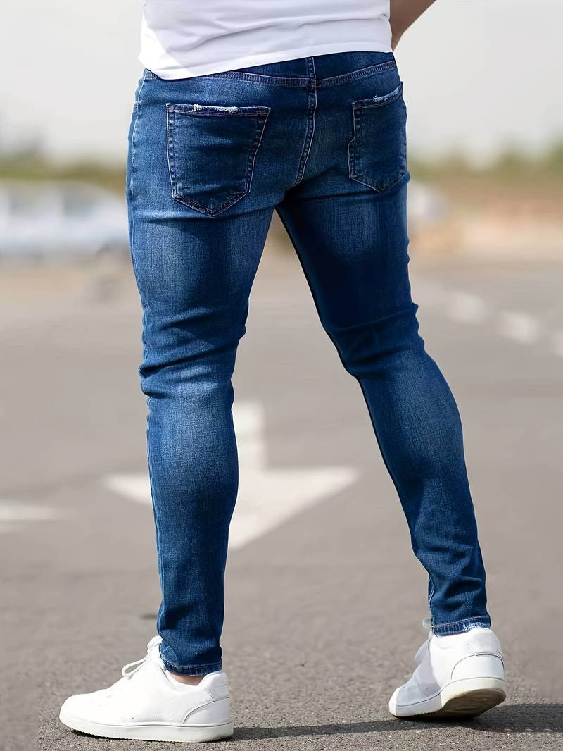 Beau | Men’s Distressed Jeans | Casual Fit