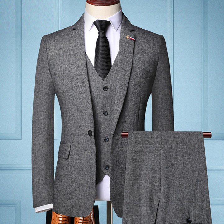 Victor | Men's Classic Suit | Three-Piece